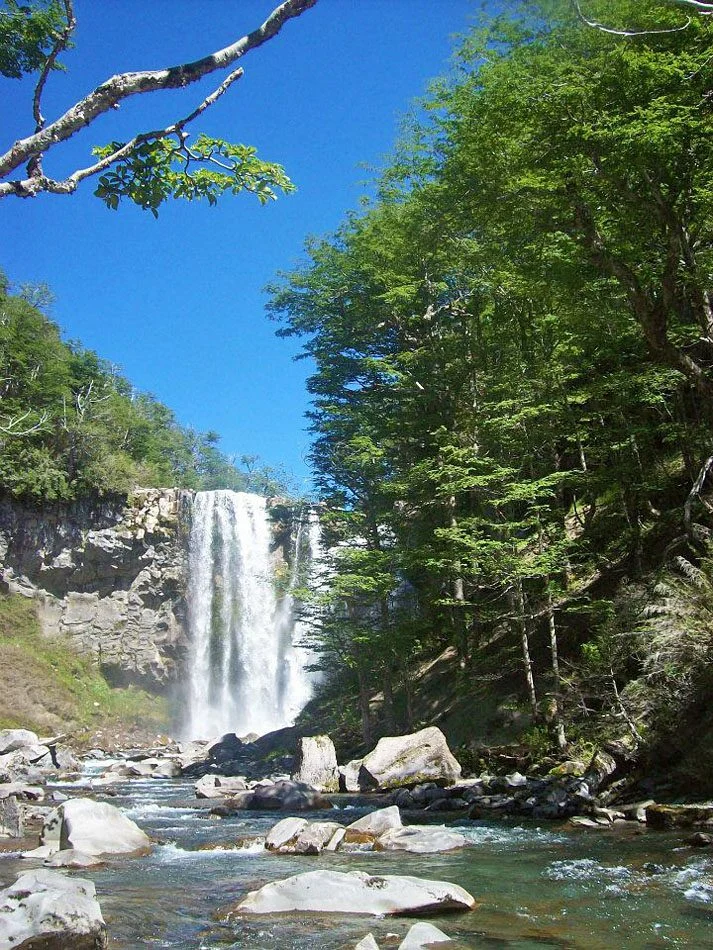 Cascada Santa Ana y Dora